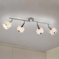 Accor takspotlight med fire flammer