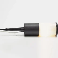 Amelia LED-lampe med jordspyd med CCT, svart