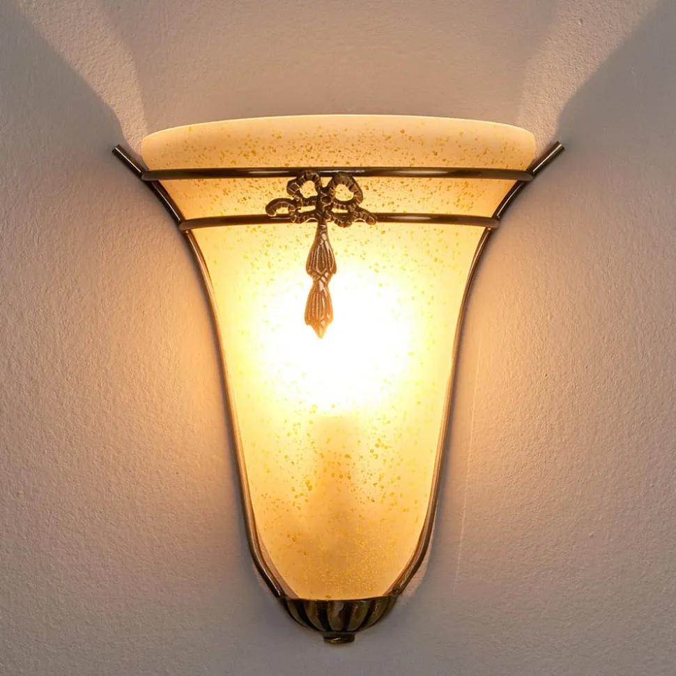 Antikk virkende vegglampe ASCANA