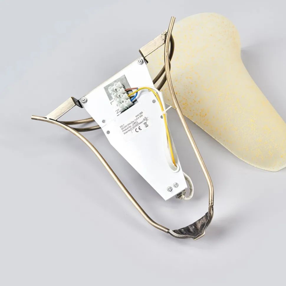 Antikk virkende vegglampe ASCANA