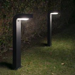 Antrasittfarget gatelampe KLAMP