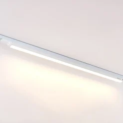 Arcchio Harlow LED-skinnelampe, hvit, 109 cm, 3000 K