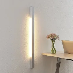 Arcchio Ivano LED-vegglampe, 91 cm, alu