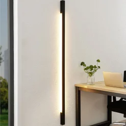 Arcchio Ivano LED-vegglampe, 170 cm, svart