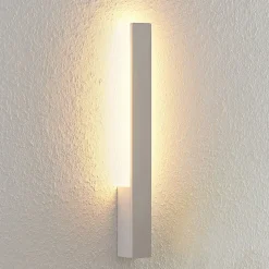 Arcchio Ivano LED-vegglampe, 42,5 cm, hvit