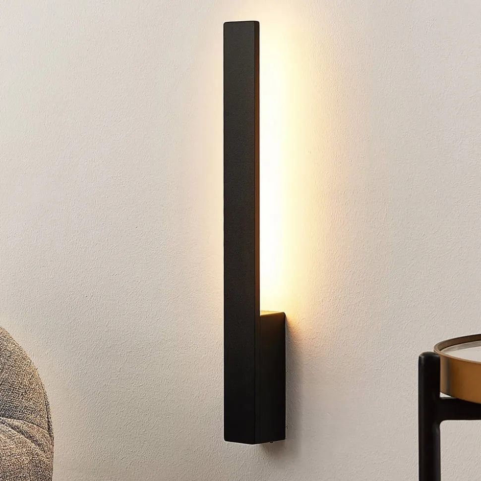 Arcchio Ivano LED-vegglampe, 42,5 cm, svart, metall