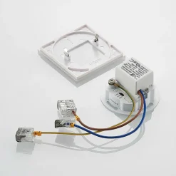 Arcchio LED-innbyggingslampe Vexi, 7,8 cm x 7,8 cm, hvit, CCT