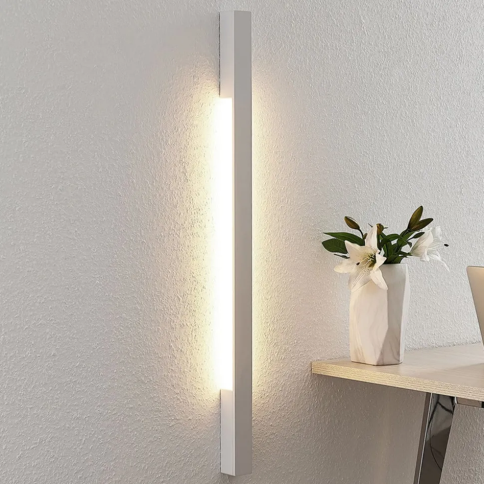 Arcchio LED-vegglampe Ivano, 91 cm, hvit, aluminium