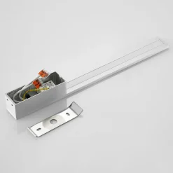 Arcchio LED-vegglampe Ivano, høyde 43 cm, børstet aluminium