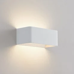 Arcchio LED-vegglampe Karam, 20 cm, hvit, metall, opp/ned