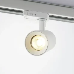 Arcchio skinnespot Iavo, hvit, 13 cm, 3-faset, GU10