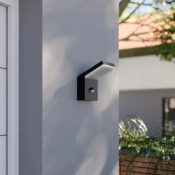 Arcchio utendørs LED-vegglampe Yolena, sensor, antrasitt, aluminium