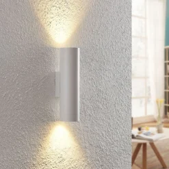 Arcchio vegglampe Brinja, hvit, metall, opp/ned, GU10