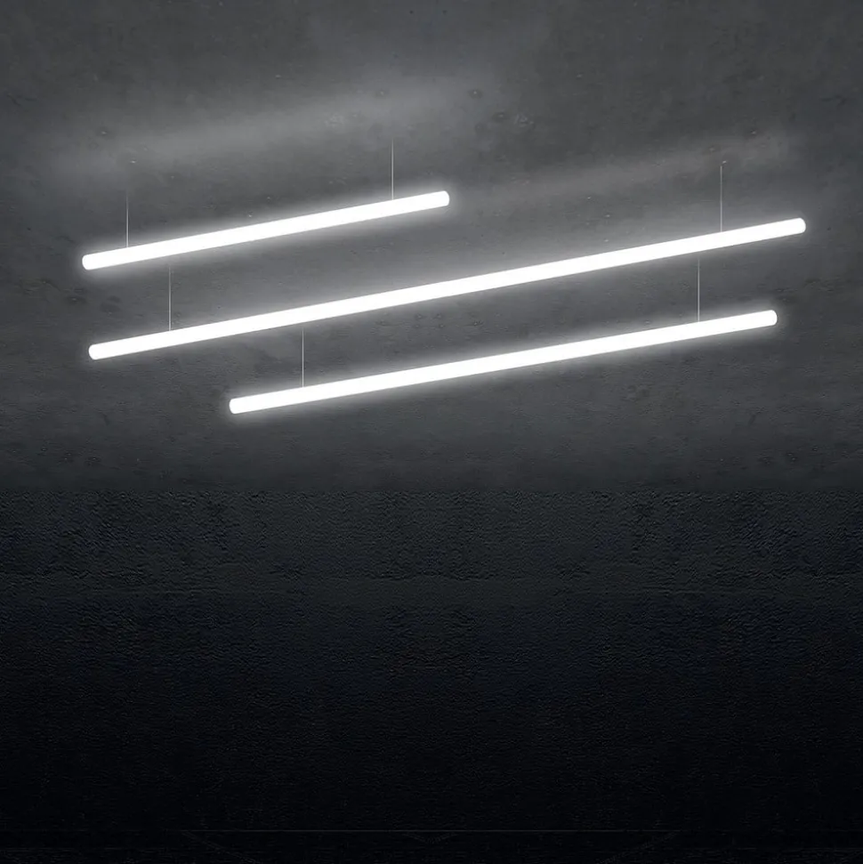 Artemide Alphabet of light lineær via app 240 cm