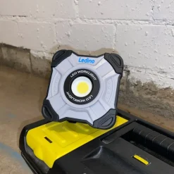 Batteridrevet spot Schönau, LED-håndlampe m 1000lm