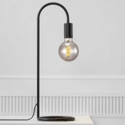 Bordlampe Paco i minimalistisk stil