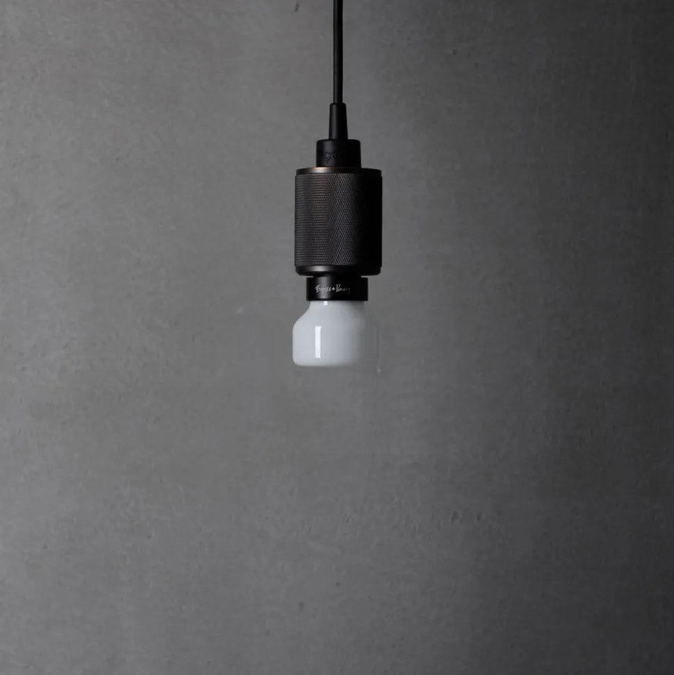 Buster + Punch LED-pære E27 5W opal 2 700 K dimmer