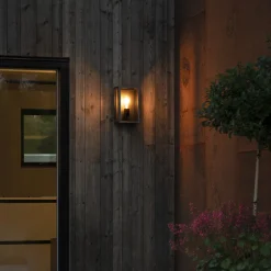 Carpi utendørs vegglampe, svart, 18 x 30 cm