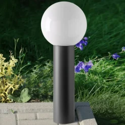 Dekorativ Kiana sokkellampe