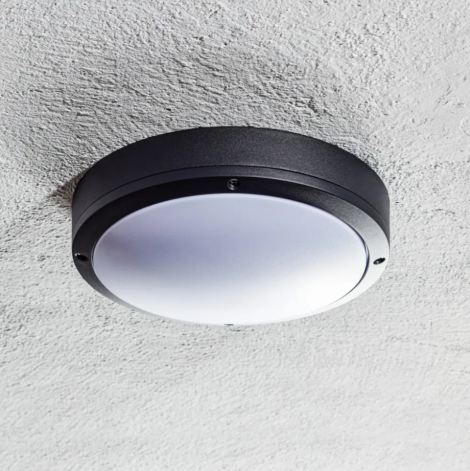 Desi 28 - en taklampe for utendørs bruk