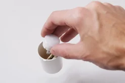 Downlight Livia Ø 6 cm svart/frostet kunstharpiks G9 4 000K