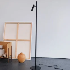 Dyberg Larsen Carlo 1 LED-gulvlampe, én lampe