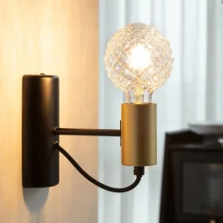 E27 3,8W LED-pære G95 2 700 K struktur klart 2 stk