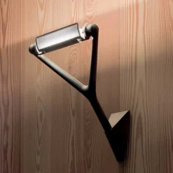 Ekstravagant vegglampe Lola i svart