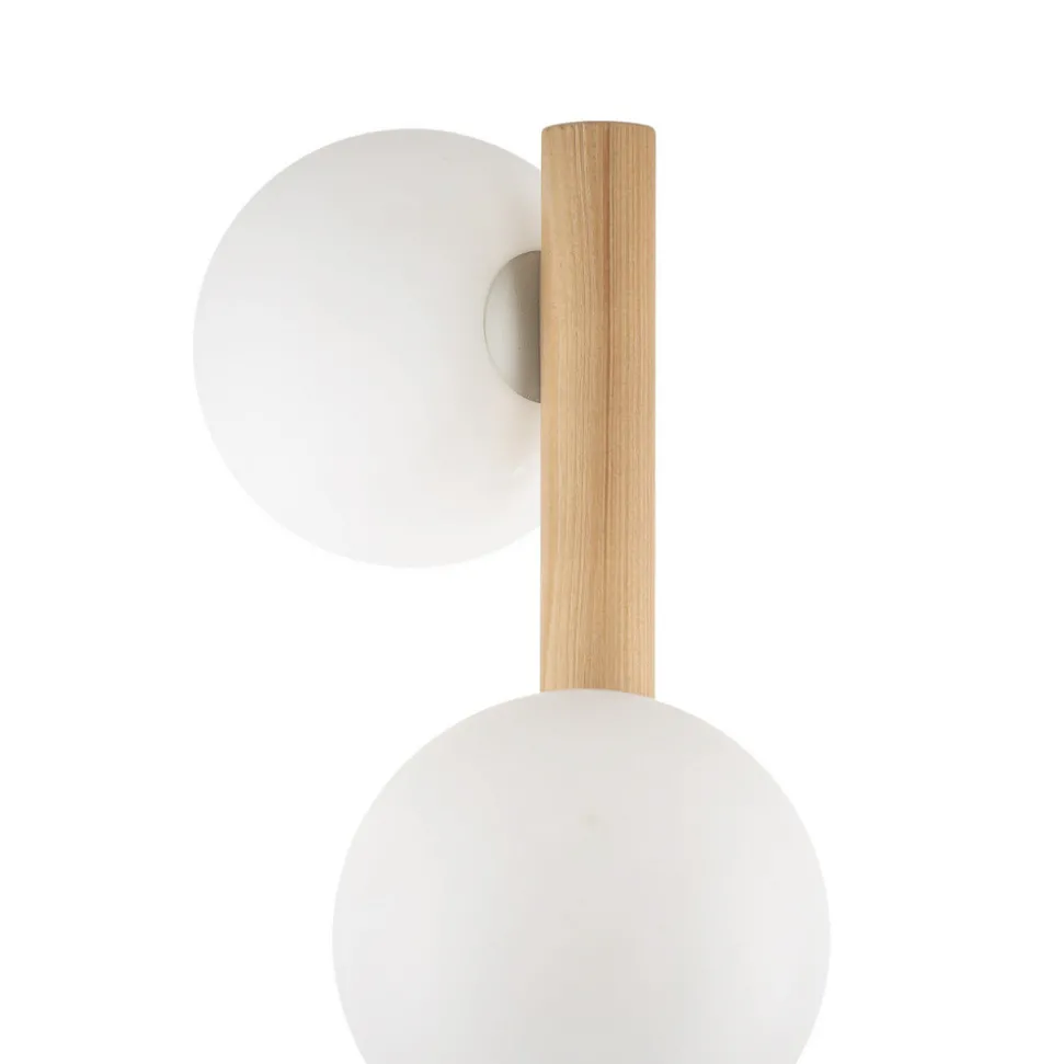 Estera gulvlampe, opalt glass, treramme, 132 cm, 3 lyskilder