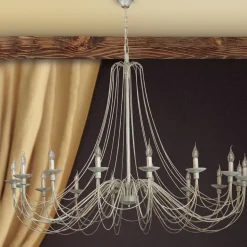Fantastisk velformet lysekrone Antonina, 16 lys