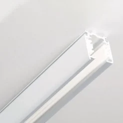 3-fase skinne Noa utenpåliggende 200 cm, hvit