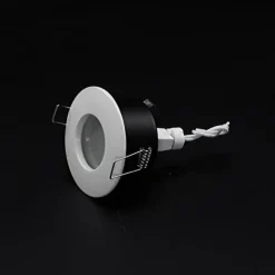 Fast monteringsring i hvitt