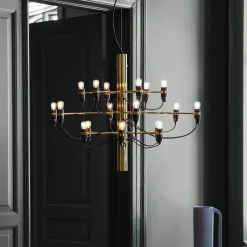 FLOS 2097/18 LED-lysekrone, frostet, messing