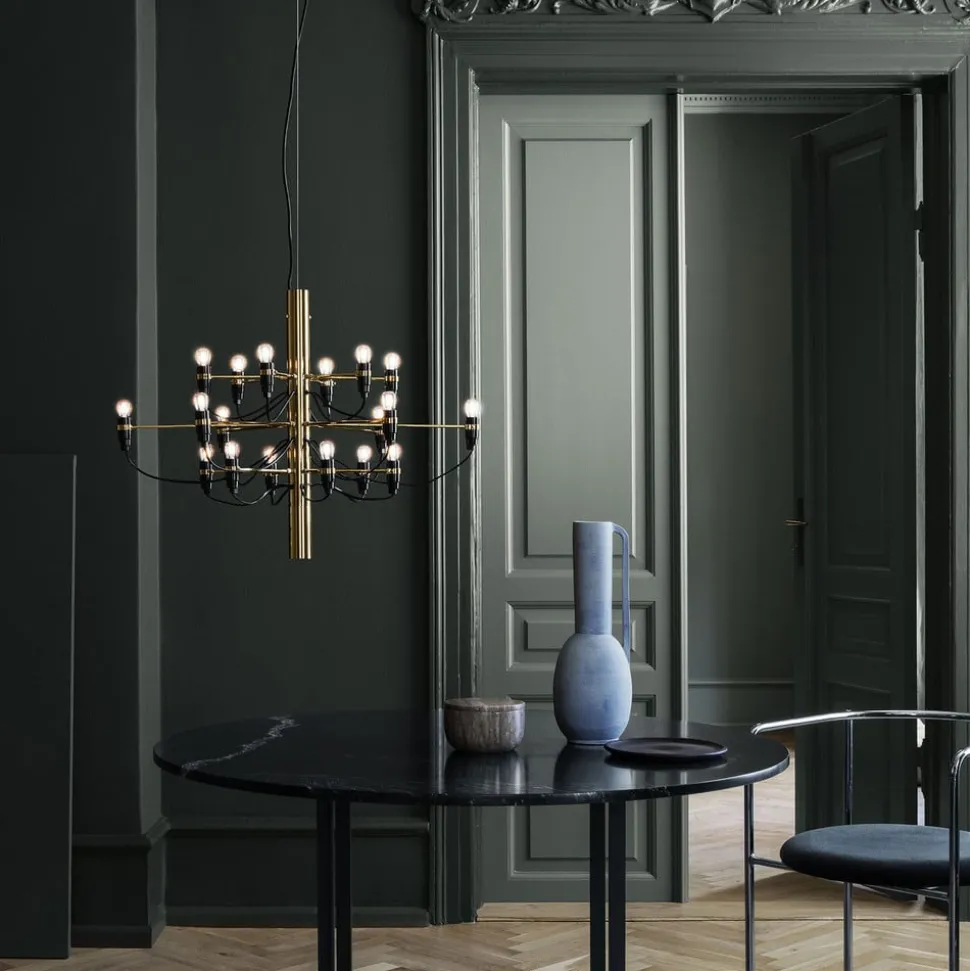 FLOS 2097/18 LED-lysekrone, frostet, messing