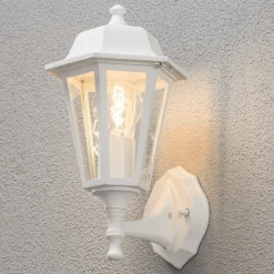 Flott utendørs GRADO vegglampe i hvit