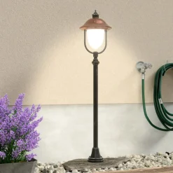 Gatelampe Peggy med kobber