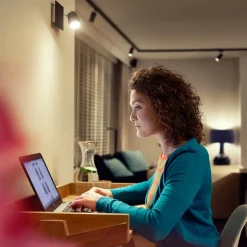 GU10 PAR16 LED-reflektor 4,6W 2 700 K