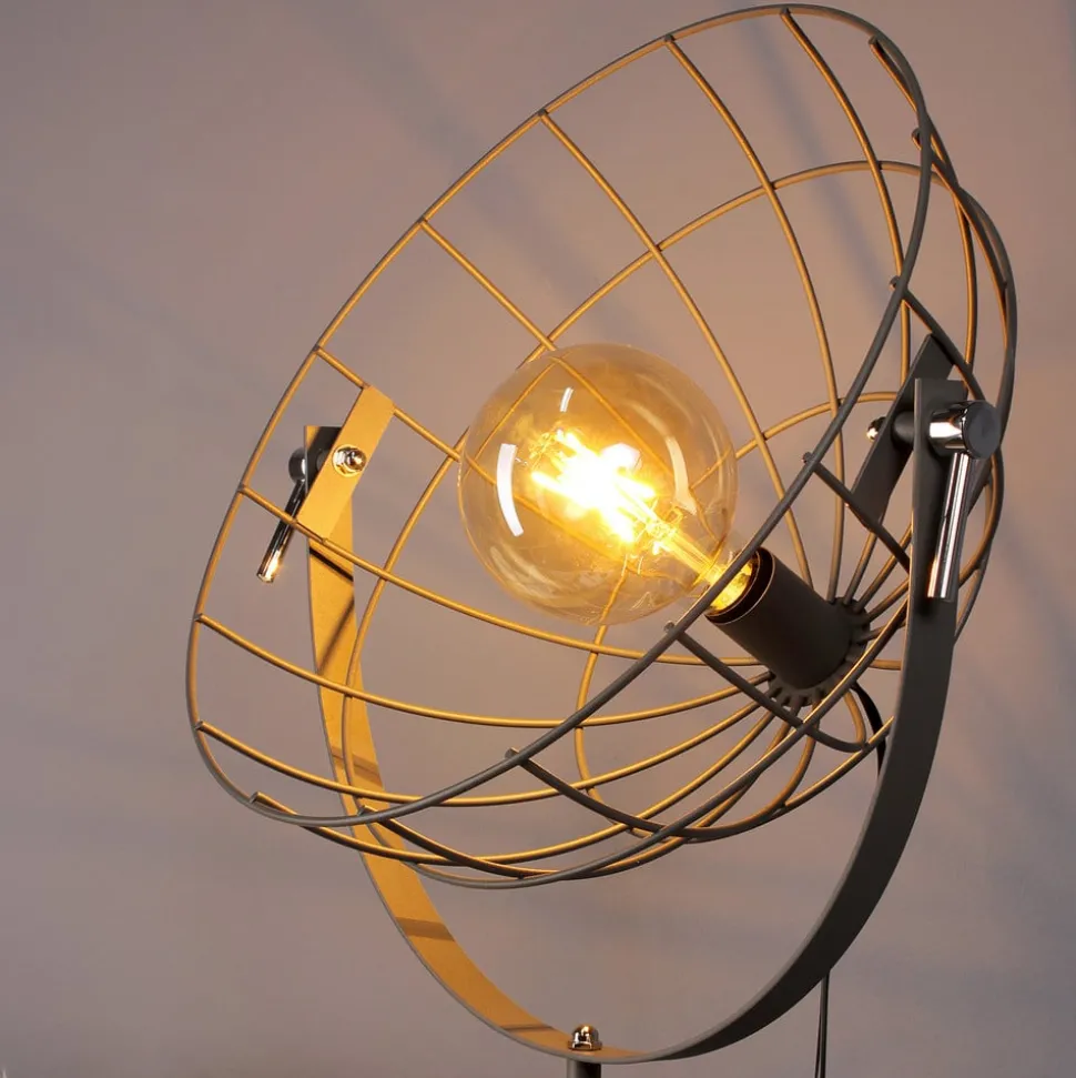 Gulvlampe Grid med kurvformet skjerm