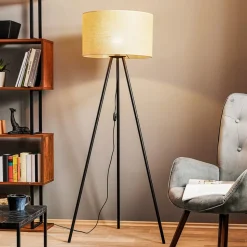 Gulvlampe Juta med trebensstativ