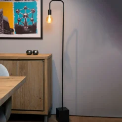 Gulvlampe Lorin i svart