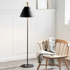 Gulvlampe Strap av metall med lærreim, svart