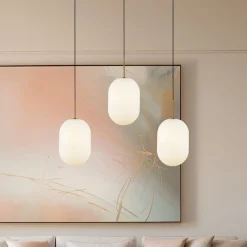 Hengelampe Alias, metall gullfarget opalglas, 3 lyskilder lang