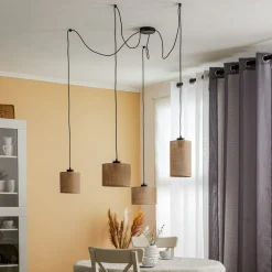 Hengelampe Juta, 4 lyskilder