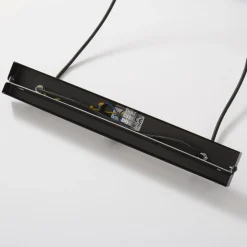 Hengelampe Rif, lineær med 2 lyskilder, svart