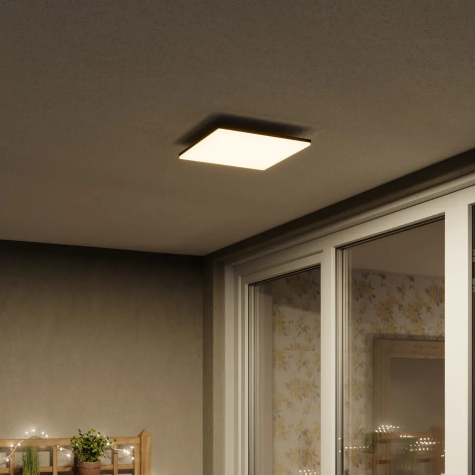 Henni kvadratisk LED-taklampe for utendørs bruk