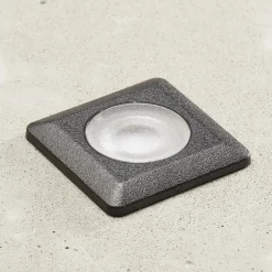 Innbyggingslampe Teresa kantet svart/frost 3000 K