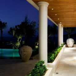 Innfelt LED-taklampe Guincho hvit 8°