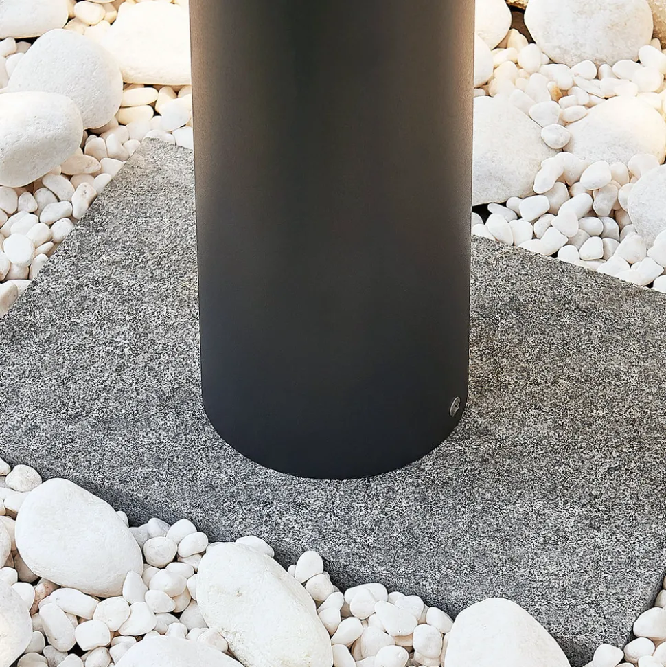 Jordis LED-gatelampe i mørkegrått