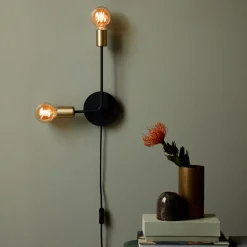 Josefine vegglampe med ledning og stikkontakt