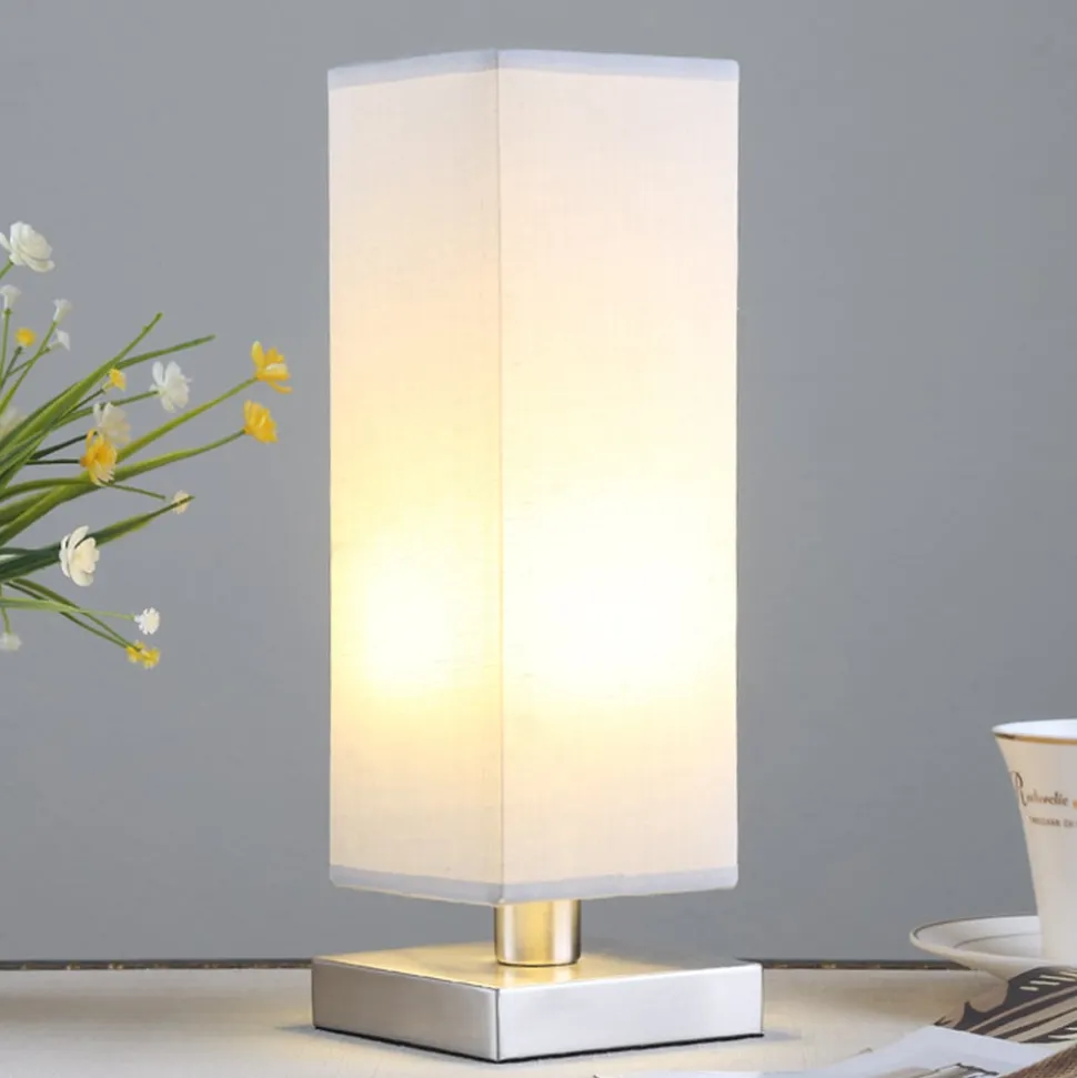 Julina - Tekstilnattbordlampe i grått